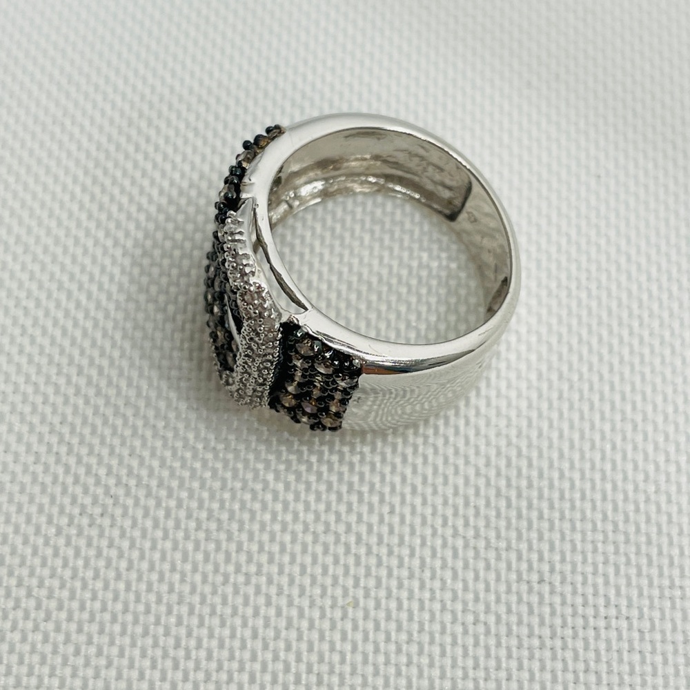 Belt Buckle 10k White Gold Diamond Ring With Champagne Color Diamond Size 8 1/4 - Picture 2 of 6